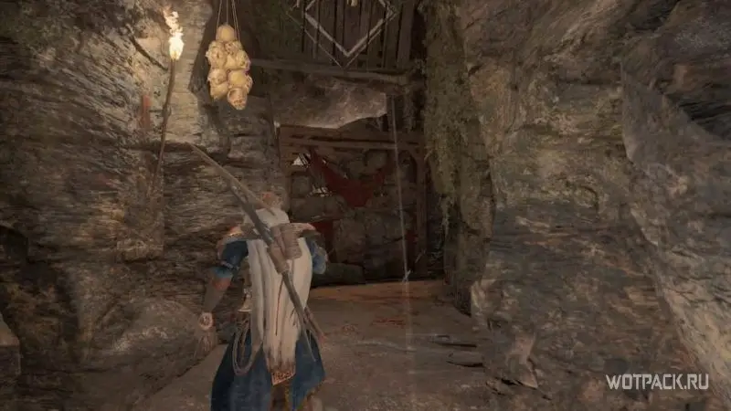 Assassin’s Creed Valhalla: Wrath of the Druids – Эйвор у каменной стены