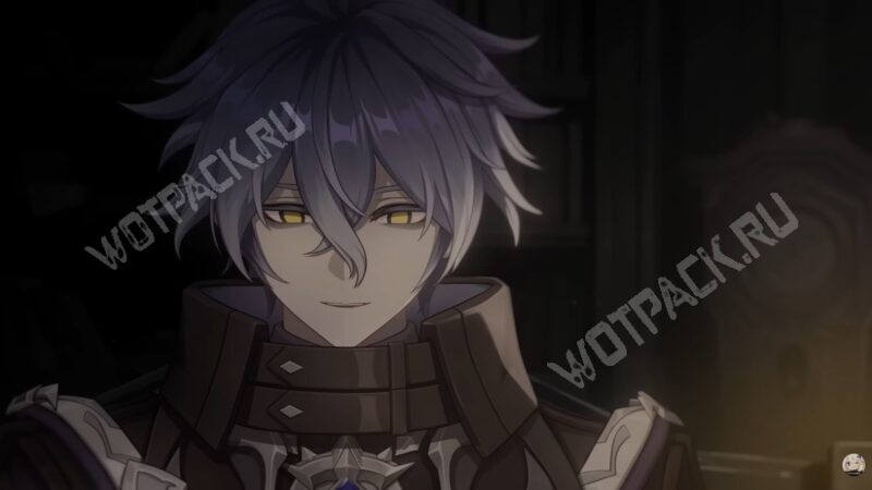 Кирилл Флинс слабо улыбается