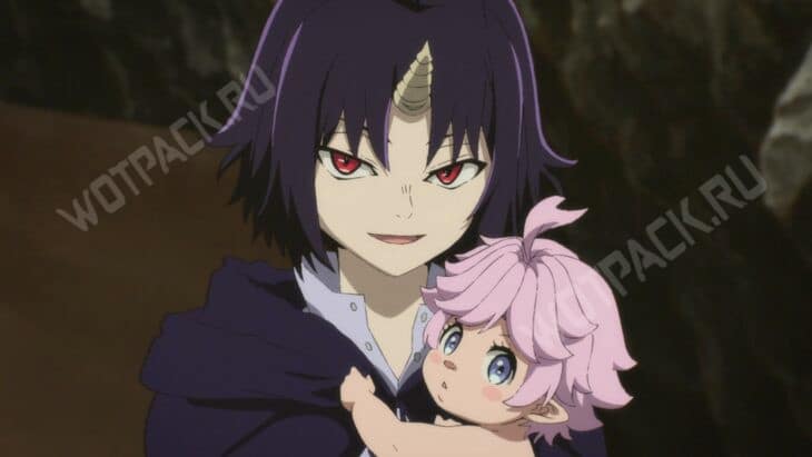 Клеватесс держит на руках Луну