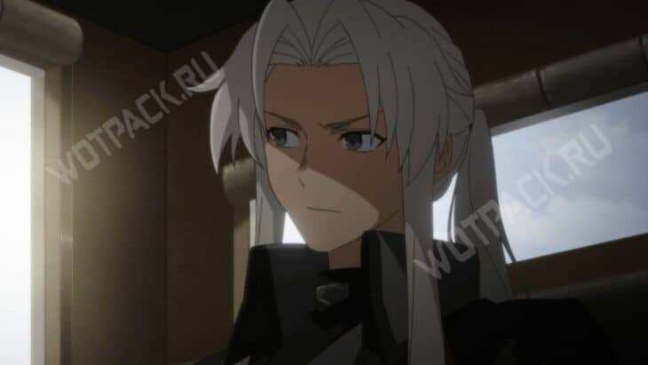 Оскар недовольно смотрит в окно