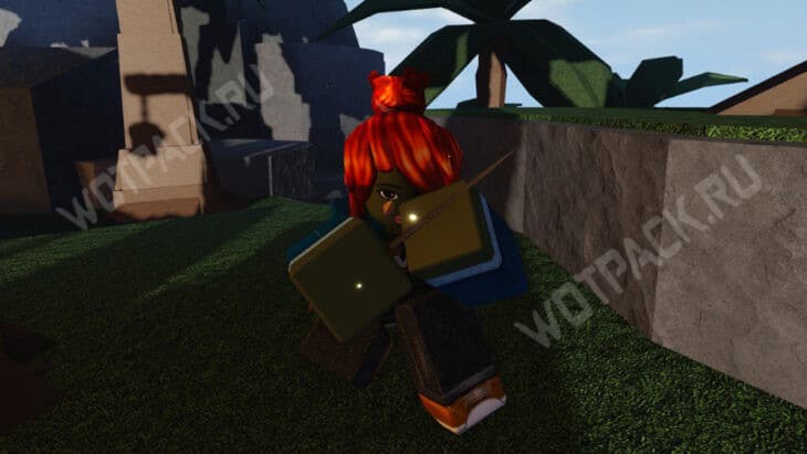 Игрок держит кинжал