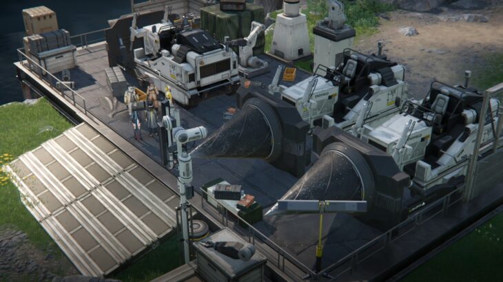 Тяжелая техника для расчистки завалов на площадке у завода