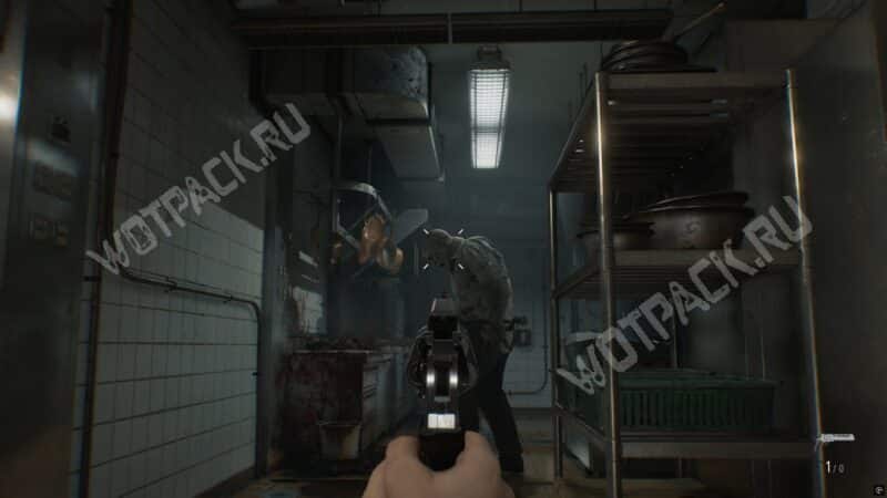 Встреча с зомби поваром на кухне