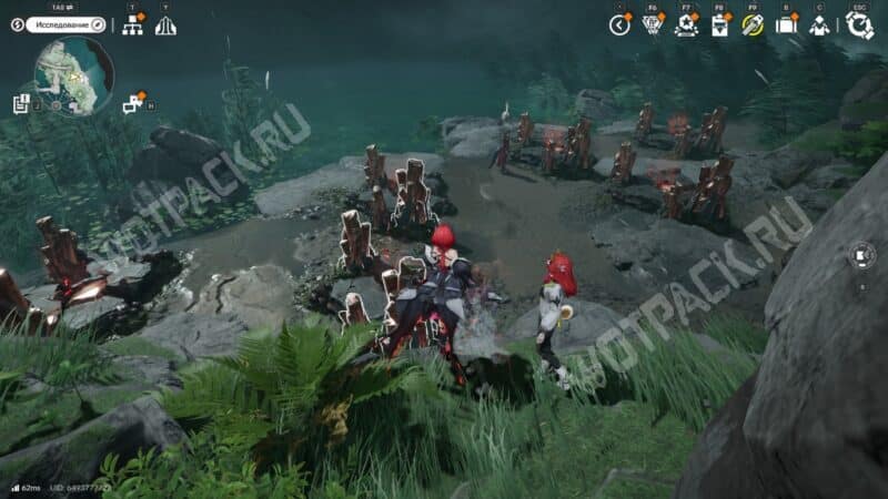 Площадки для добычи рядом с мощеной тропой