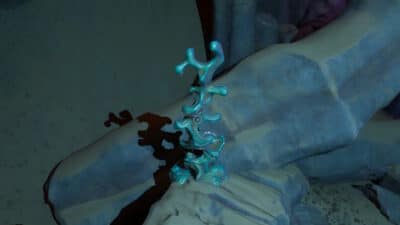 Где найти Проводящий кристалл в Subnautica 2